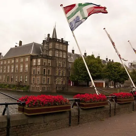 Szálloda Hague Center 3*