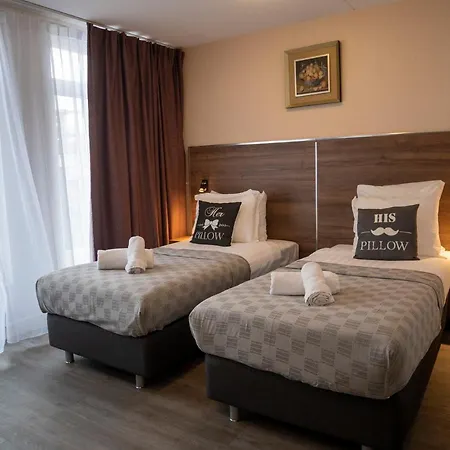 Szálloda Hague Center 3*